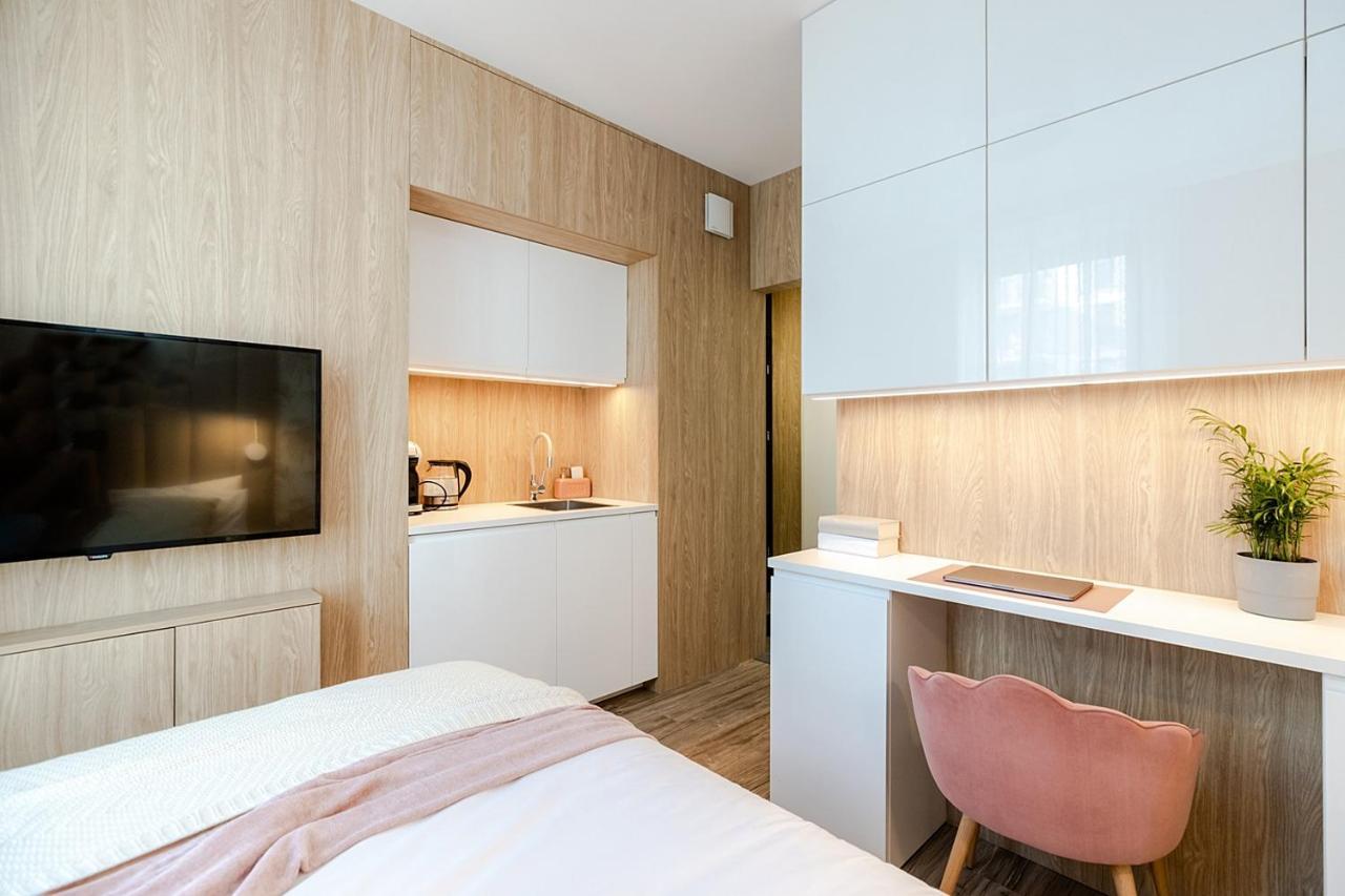 Studio Wola Apartament Kasprzaka - Wifi + Smart Tv Warszawa Eksteriør bilde