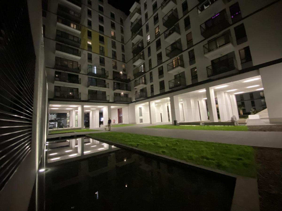 Studio Wola Apartament Kasprzaka - Wifi + Smart Tv Warszawa Eksteriør bilde
